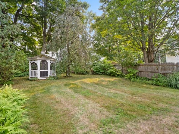 88 Elm St 1, North Andover MA 01845