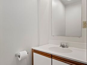 88 Elm St 1, North Andover MA 01845