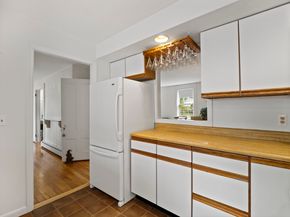 88 Elm St 1, North Andover MA 01845