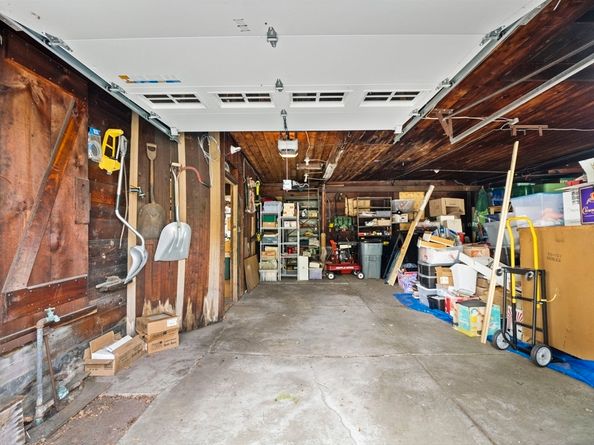 88 Elm St 1, North Andover MA 01845