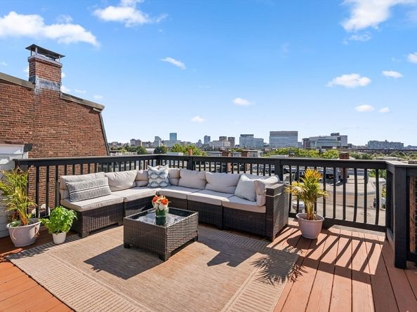 121 High Street 3, Boston MA 02129