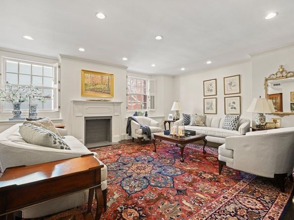 142 Chestnut Street 45, Boston MA 02108