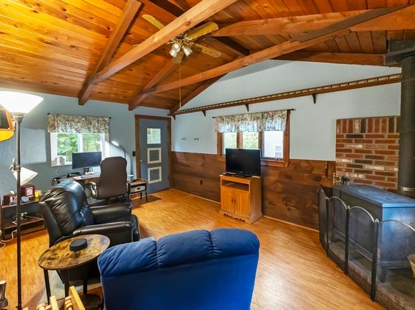 99 S Meadow Rd, Carver MA 02330