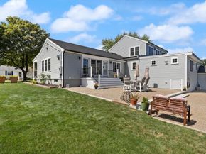 20 Blossom Rd, Braintree MA 02184
