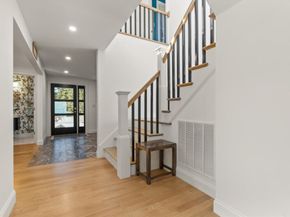 20 Blossom Rd, Braintree MA 02184