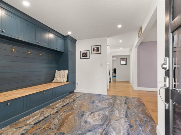 20 Blossom Rd, Braintree MA 02184