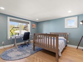 20 Blossom Rd, Braintree MA 02184