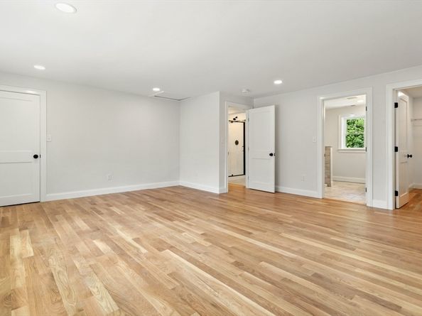 5 Lee Rd., North Reading MA 01864