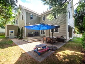50 Hathaway Cir, Arlington MA 02476