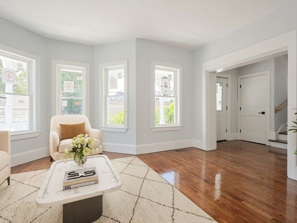 12 Norwood St, Malden MA 02148