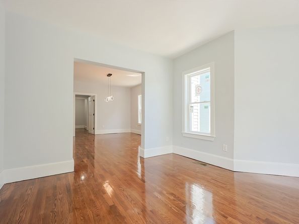 12 Norwood St, Malden MA 02148