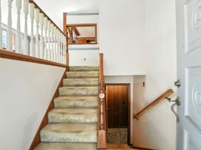 385 River Rd, Uxbridge MA 01569