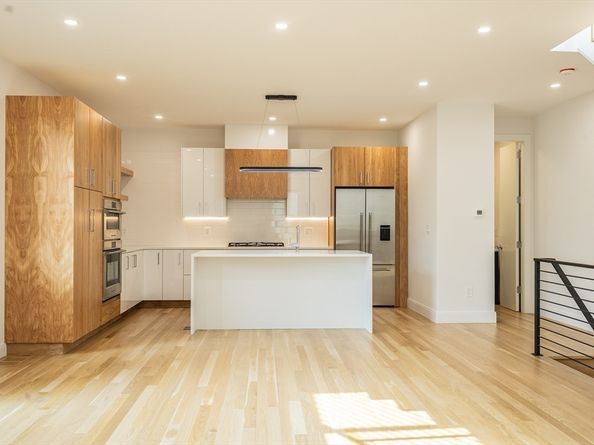 93 Griswold St 93, Cambridge MA 02138