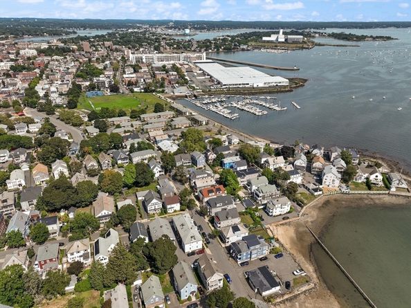 17 Messervy St 1, Salem MA 01970