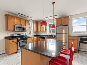 17 Messervy St 1, Salem MA 01970