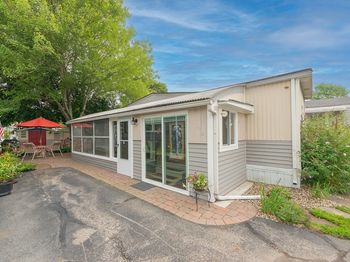 239 Ayer Rd