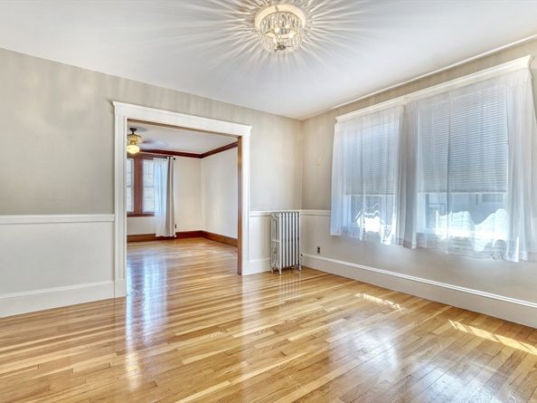 50-52 Albion St, Melrose MA 02176