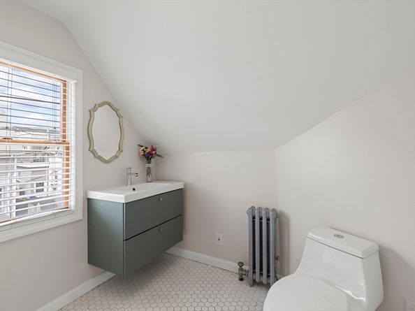 43 May St, Everett MA 02149
