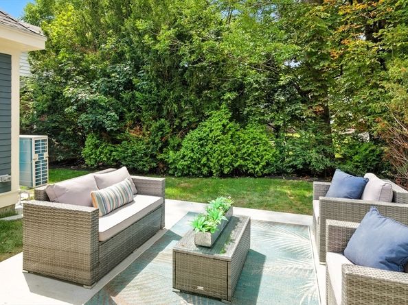 23-1 Francis Street 231, Newton MA 02459