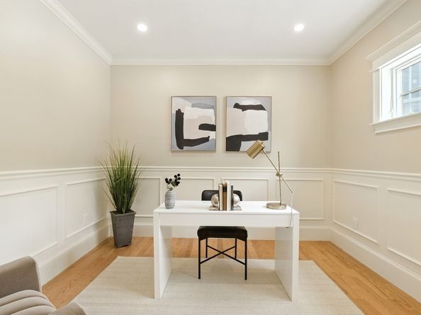 23-1 Francis Street 231, Newton MA 02459