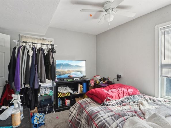 100 Chestnut St, Spencer MA 01562