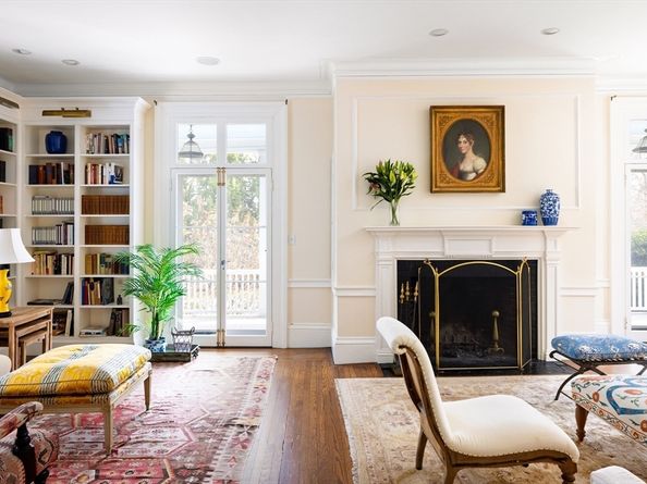 371 Walnut Street, Brookline MA 02445