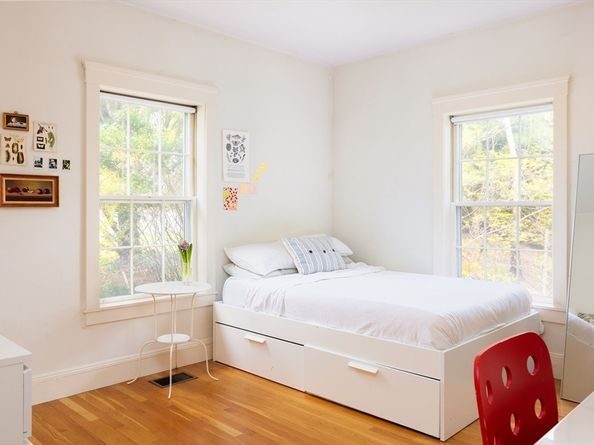 371 Walnut Street, Brookline MA 02445