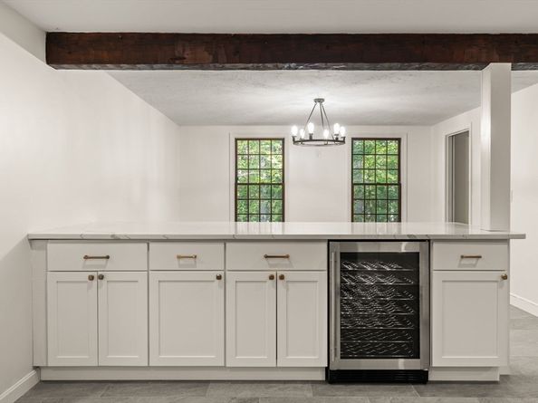 123 Dutton Rd, Sudbury MA 01776