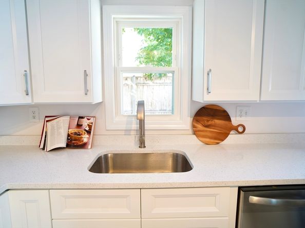 18 Orient St, Malden MA 02148