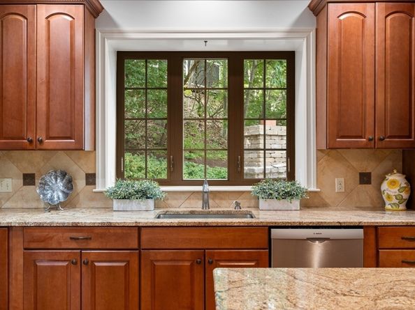 7 Henderson Rd, Lexington MA 02420
