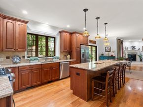 7 Henderson Rd, Lexington MA 02420