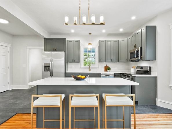 30 Boardman St, Worcester MA 01606