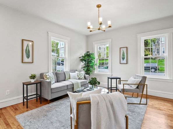 30 Boardman St, Worcester MA 01606