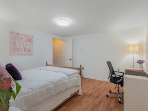 52 Fairlawn Cir, Shrewsbury MA 01545