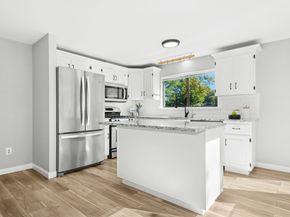 123 Chapin Rd 1D4, Hudson MA 01749