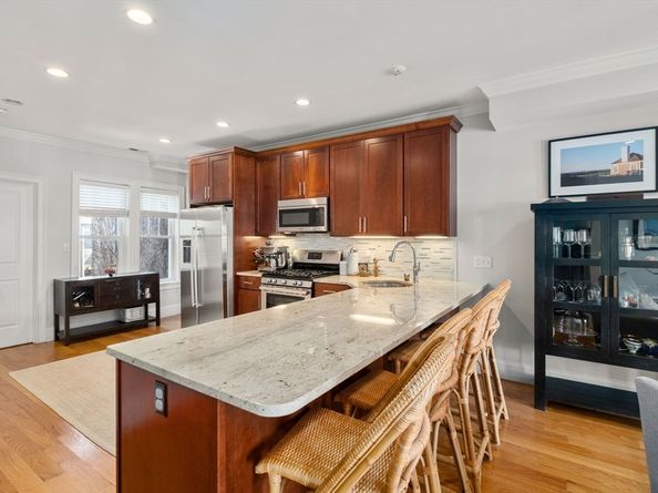 707 East 4th Street PH, Boston MA 02127