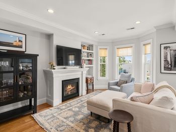 707 East 4th Street