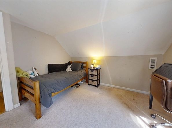 11 Midland Road, Watertown MA 02472