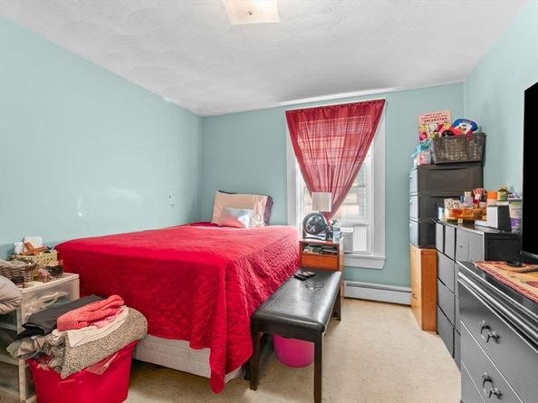 175 Essex St, Lynn MA 01902