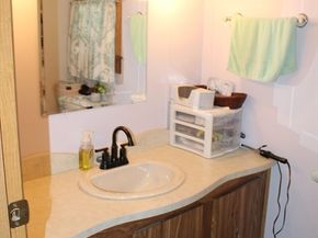 6 Jefferson Way, Carver MA 02330