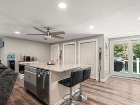 14 Jamieson St, Abington MA 02351