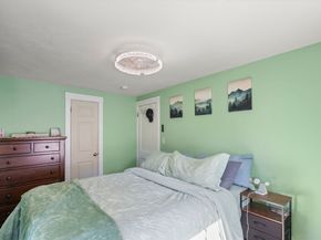 14 Jamieson St, Abington MA 02351