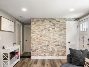 14 Jamieson St, Abington MA 02351
