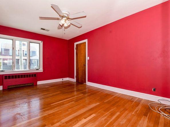 23 Bates St, Hull MA 02045