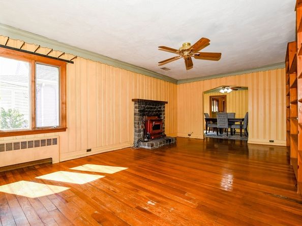 23 Bates St, Hull MA 02045