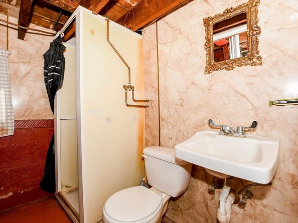 23 Bates St, Hull MA 02045