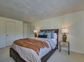 1600 Massachusetts Ave 404, Cambridge MA 02138