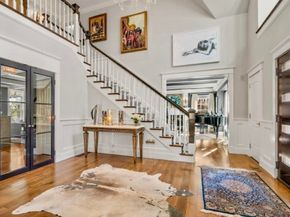 15 Essex Rd, Wellesley MA 02481