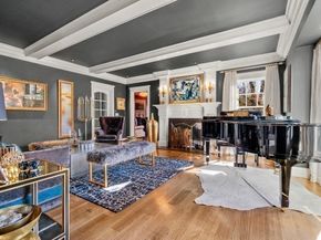 15 Essex Rd, Wellesley MA 02481