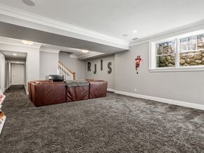 15 Essex Rd, Wellesley MA 02481